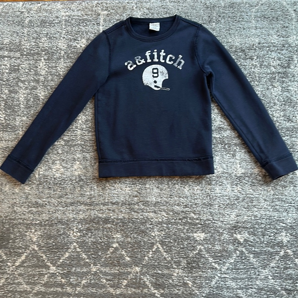 Abercrombie & Fitch Boys size 10 Navy Crewneck Sweatshirt